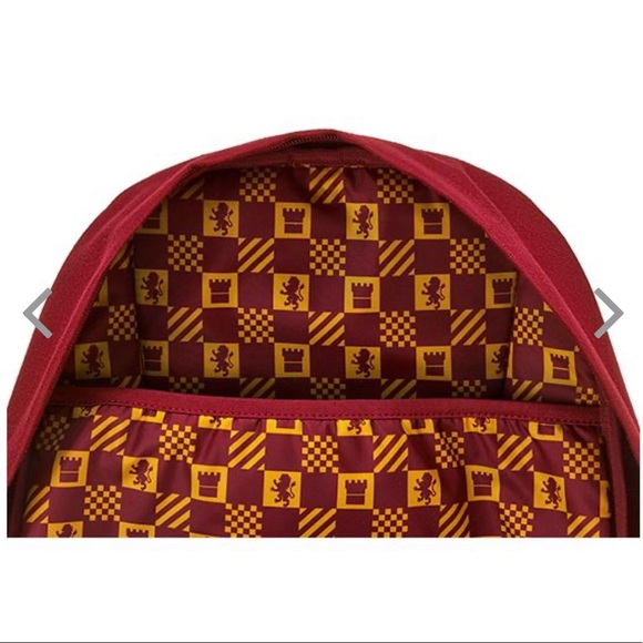 VANS & Harry Potter Gryffindor Old Skool Backpack - Picture 6 of 9